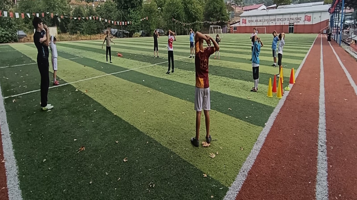 FUTBOL KURSUMUZ BAŞLADI